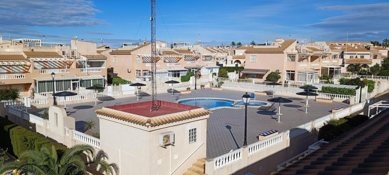 Pmt10 - Townhouse Bravomar 8, Pool, 4 Bedroom Torrevieja Luaran gambar